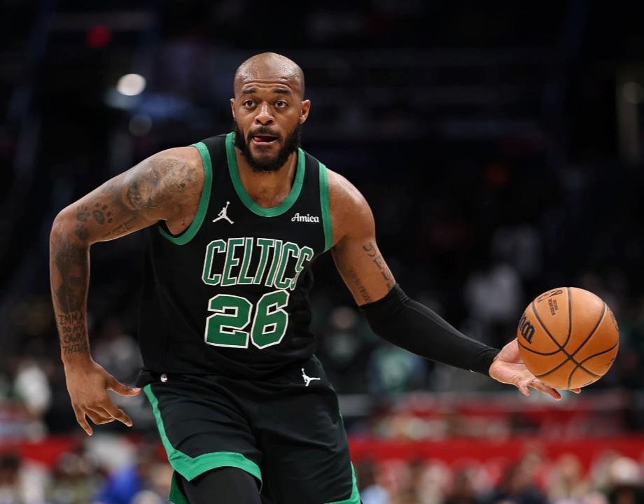 意昂体育-Shams：凯尔特人将前锋蒂尔曼交易至黄蜂，避免奢侈税